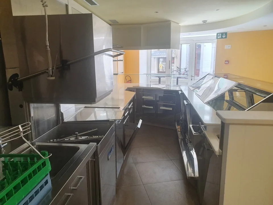 Restaurant im Zentrum von Aigle – Foto 9 von 11