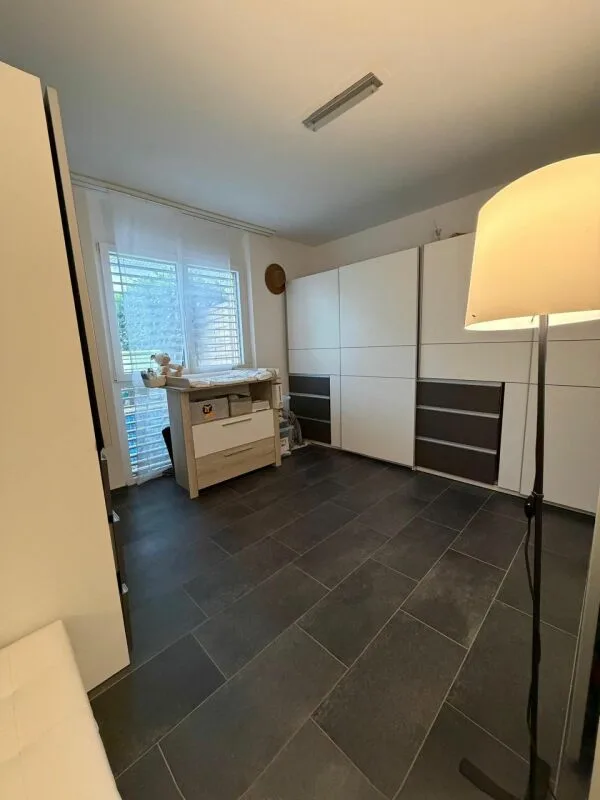 Moderne, helle und attraktive 4,5-Zi. Wohnung