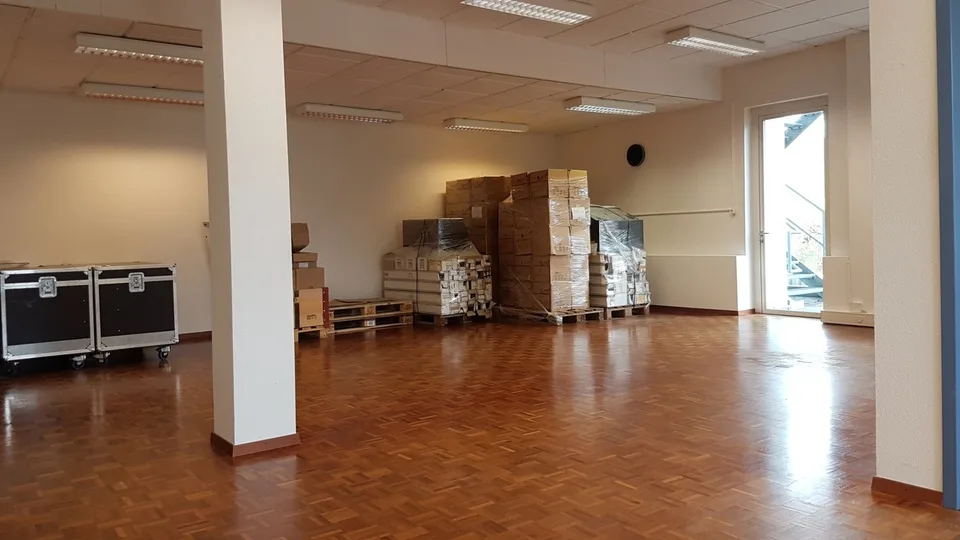 Environ 107 m2 d'espace de bureau à Neumühle Töss