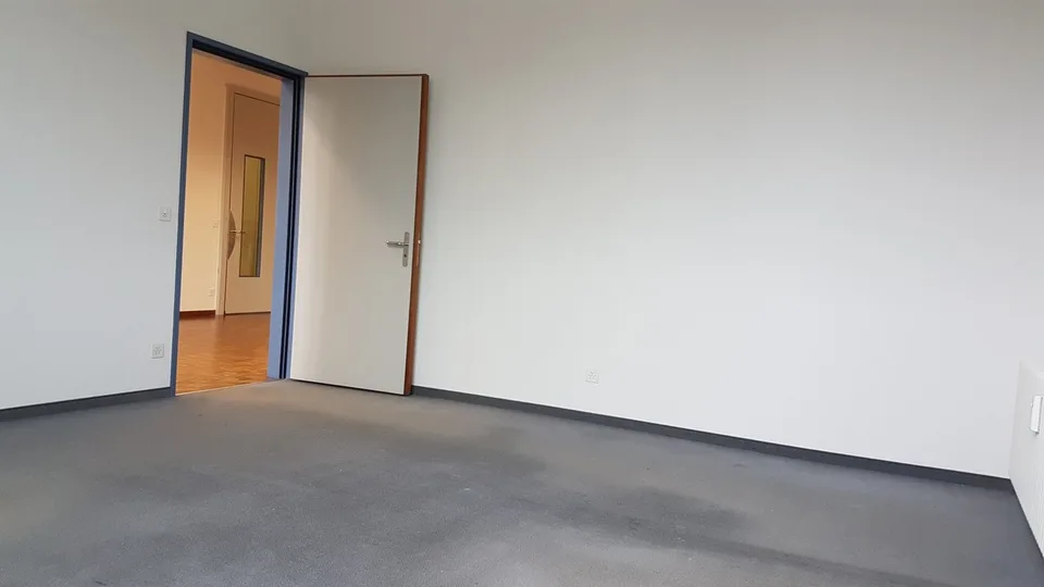 Environ 107 m2 d'espace de bureau à Neumühle Töss
