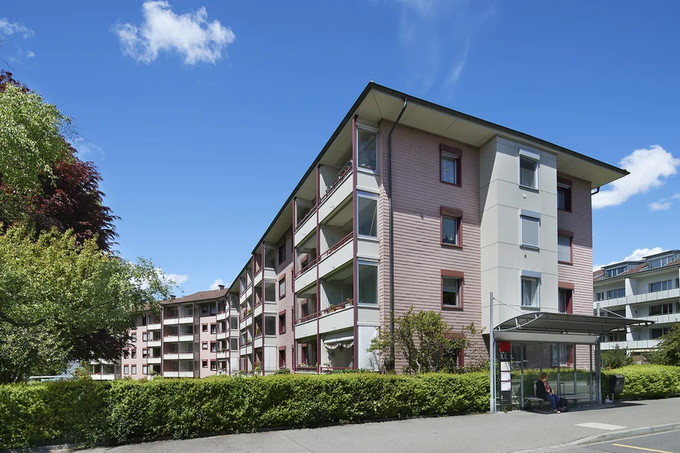 Freie Einstellplätze Nähe Steinhölzli-Märit