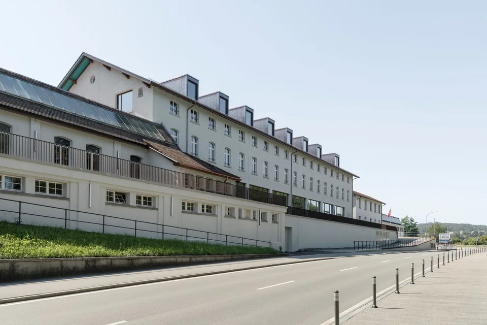 Repräsentative Gewerbefläche mit hervorragender Anbindung – Foto 7 von 7