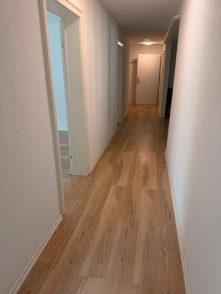 Helle 3.5-Zimmer grosse Wohnung mit Balkon und schöner Aussicht in Luzern