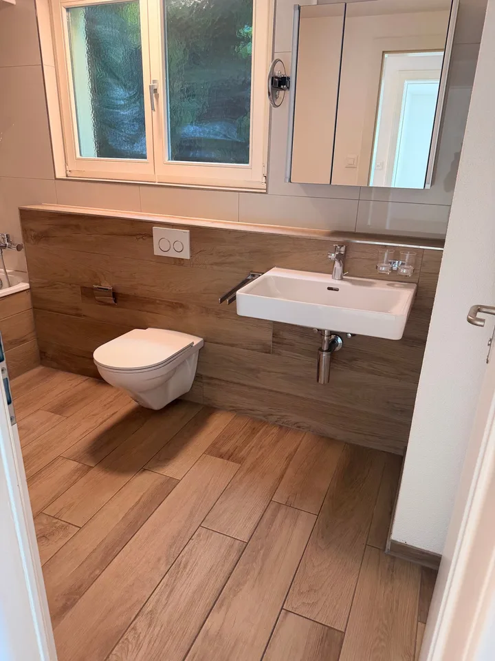 Helle 3.5-Zimmer grosse Wohnung mit Balkon und schöner Aussicht in Luzern
