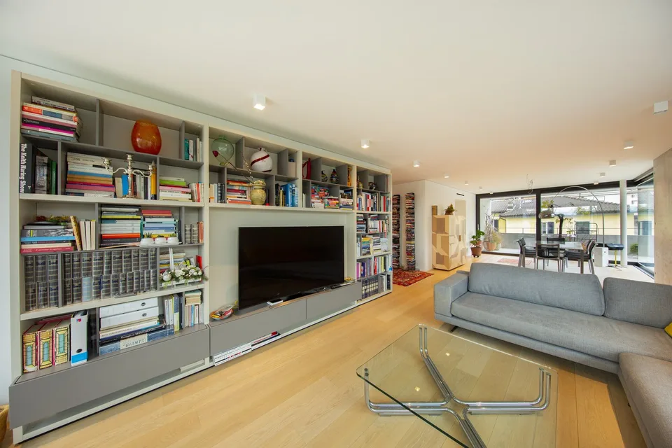 MENDRISIO – PENTHOUSE AVEC VIE EN PLEIN AIR EXCLUSIVE