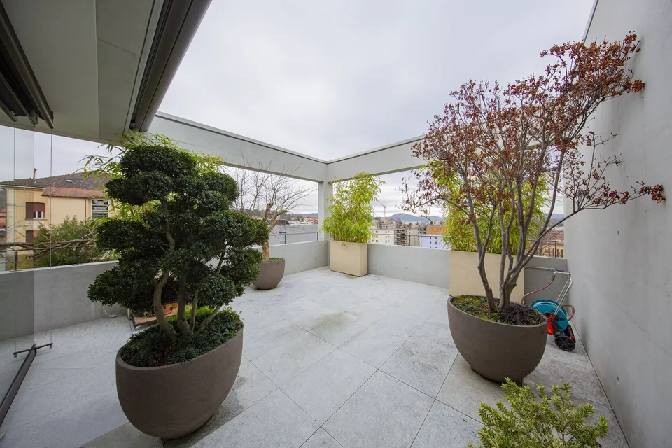 MENDRISIO – PENTHOUSE AVEC VIE EN PLEIN AIR EXCLUSIVE