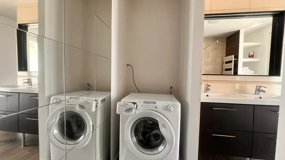 Furnished flat of 4.5 room in Epalinges - Appartement meublé de 4.5 à Epalinges – foto 12 di 13