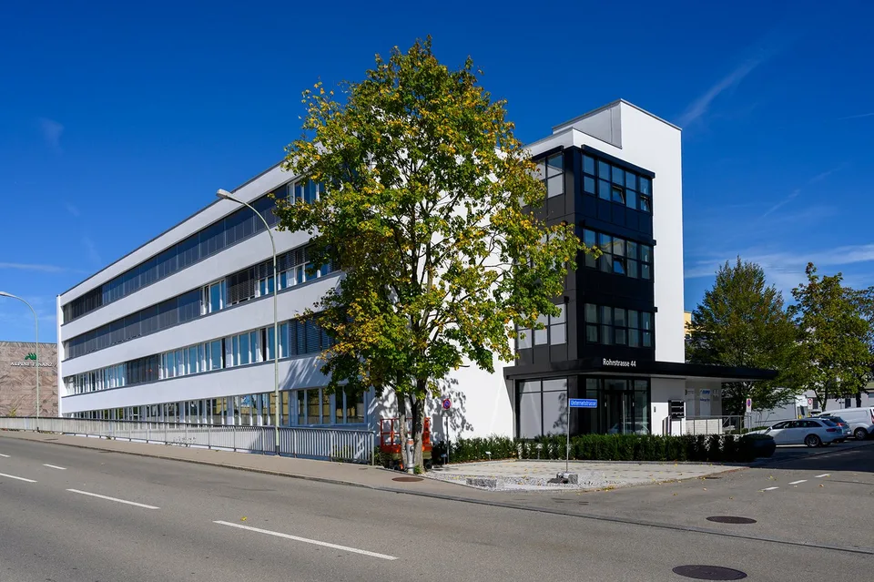 Flexible Geschäftsfläche im Rohbau – Gestalten Sie nach Ihren Bedürfnissen