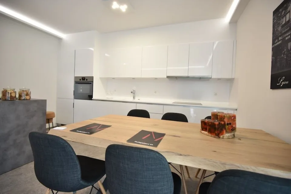 Appartamento moderno arredato di lusso C24 Bellinzona