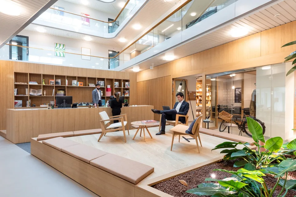 Office for 4 at Spaces Nations