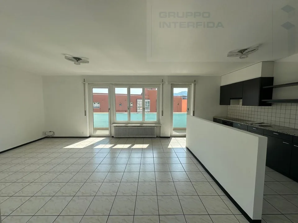 BALERNA - SPAZIOSO APPARTAMENTO 3 LOCALI