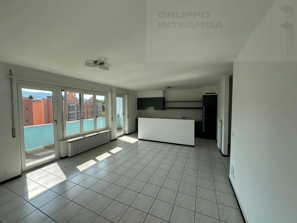 BALERNA - SPAZIOSO APPARTAMENTO 3 LOCALI