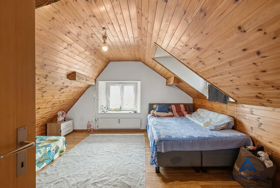 Incantevole appartamento maisonette 4.5 locali nella piazza del villaggio di Reigoldswil – foto 9 di 13