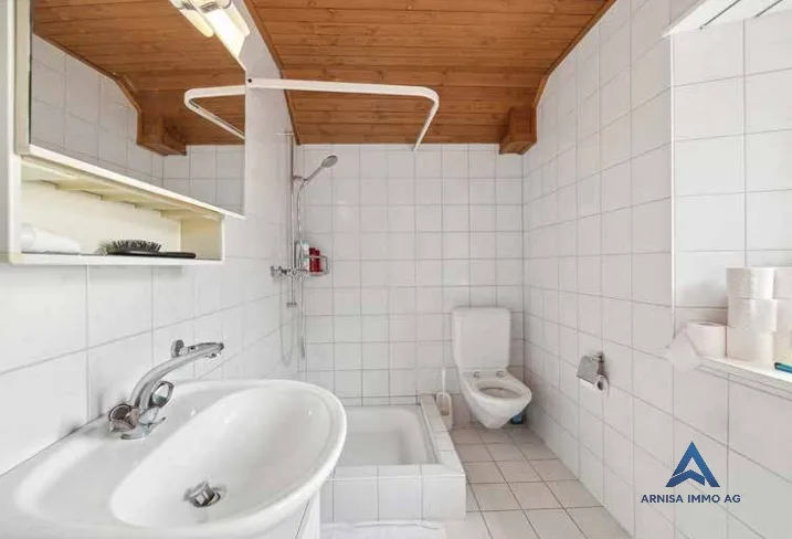 Incantevole appartamento maisonette 4.5 locali nella piazza del villaggio di Reigoldswil – foto 6 di 13