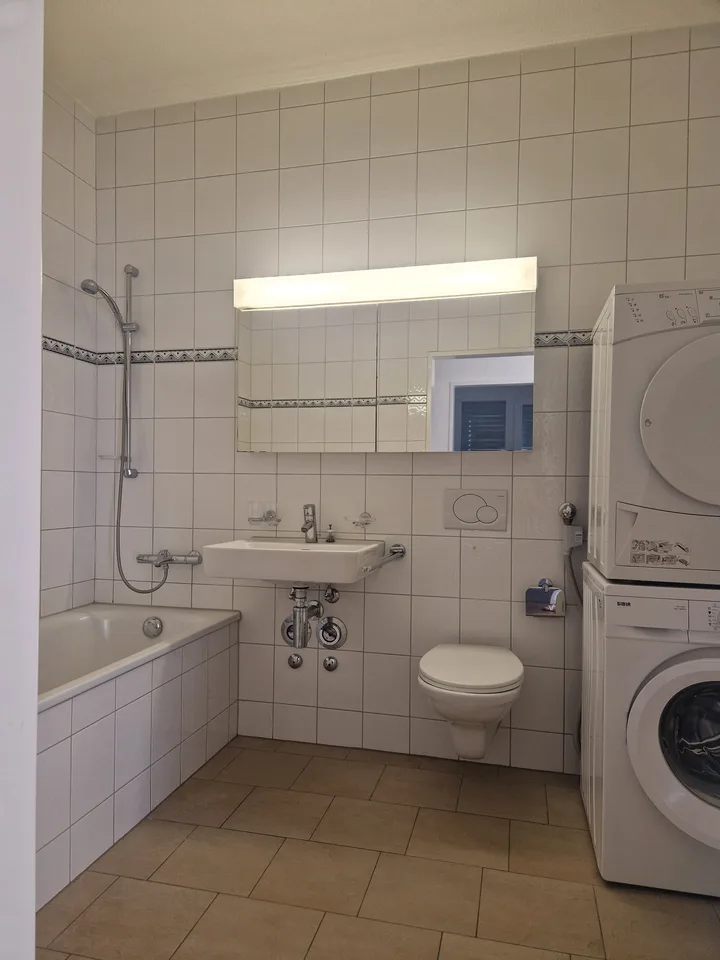 Helle 3.5-Zimmer-Wohnung mit grosser Terrasse und modernem Komfort in Winterthur