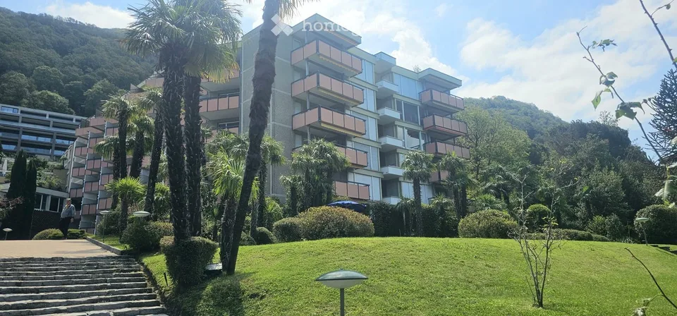 Appartamento arredato 2 locali al 5° piano con accesso al lago a Bissone