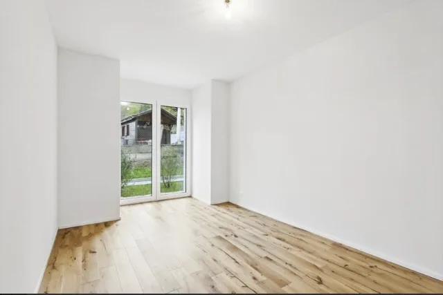 Henniez / 3,5 Zimmer im Erdgeschoss
