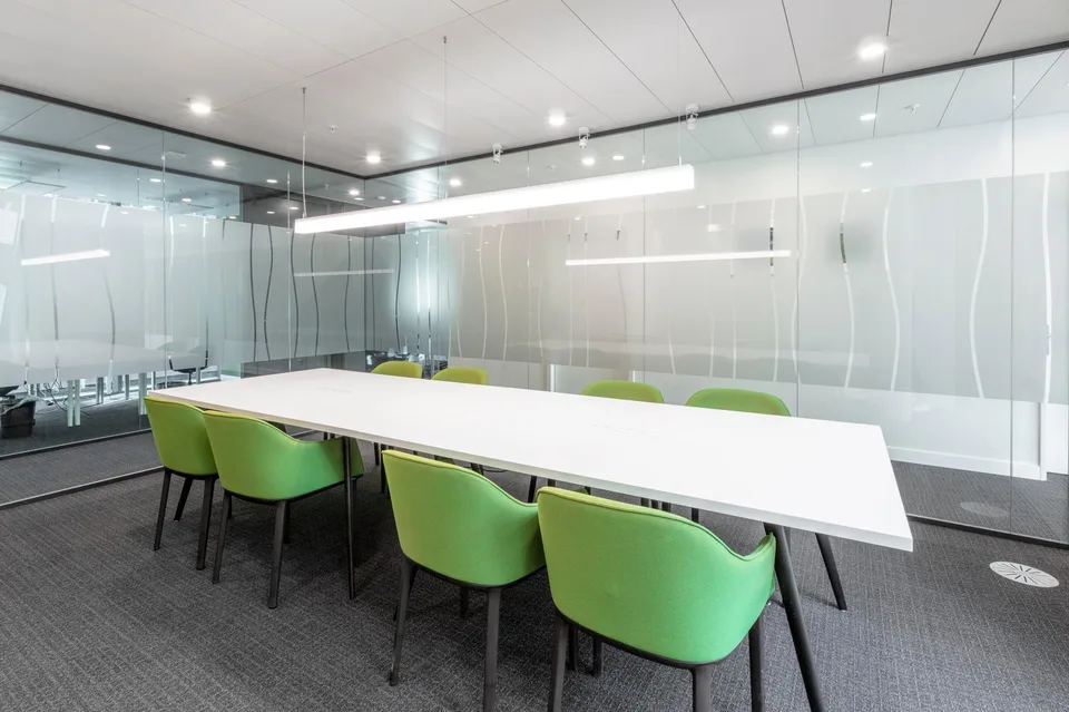 Private office space for 5 in Regus Business Park