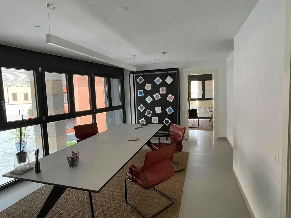 Büro in Massagno – Verfügbar ab November 2026