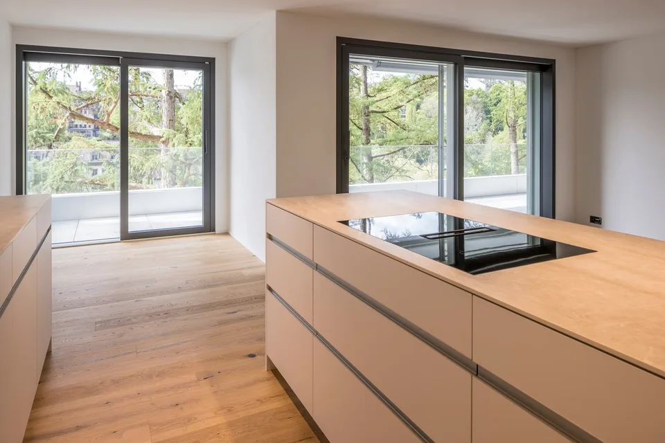Primo occupazione dopo ristrutturazione totale di alta qualità - appartamento di città esclusivo con vista sul Bärengraben