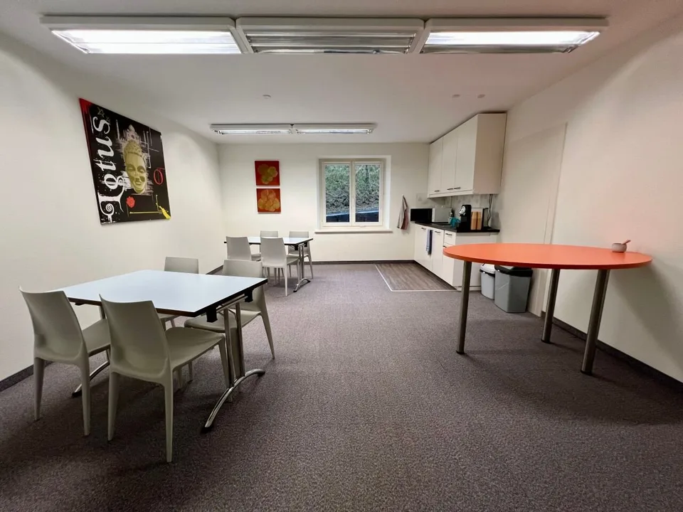 Büro mit 30m² im Schloss Vaumarcus