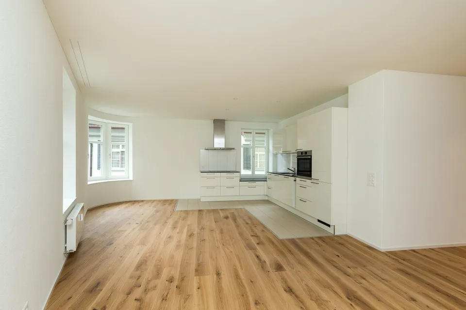 Charmante 3.5-Zimmer-Altbauwohnung in Rorschach – direkt am See