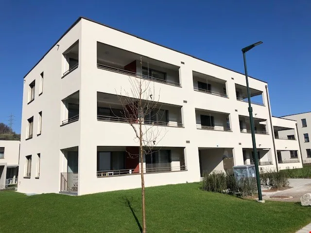 Hobbyraum an verkehrsgünstiger Lage in Itingen
