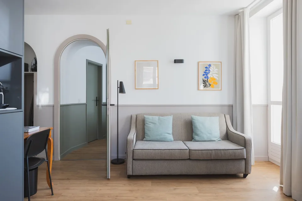 Charmanter Apartment mit 2.5 Zimmern und Balkon in Lausanne
