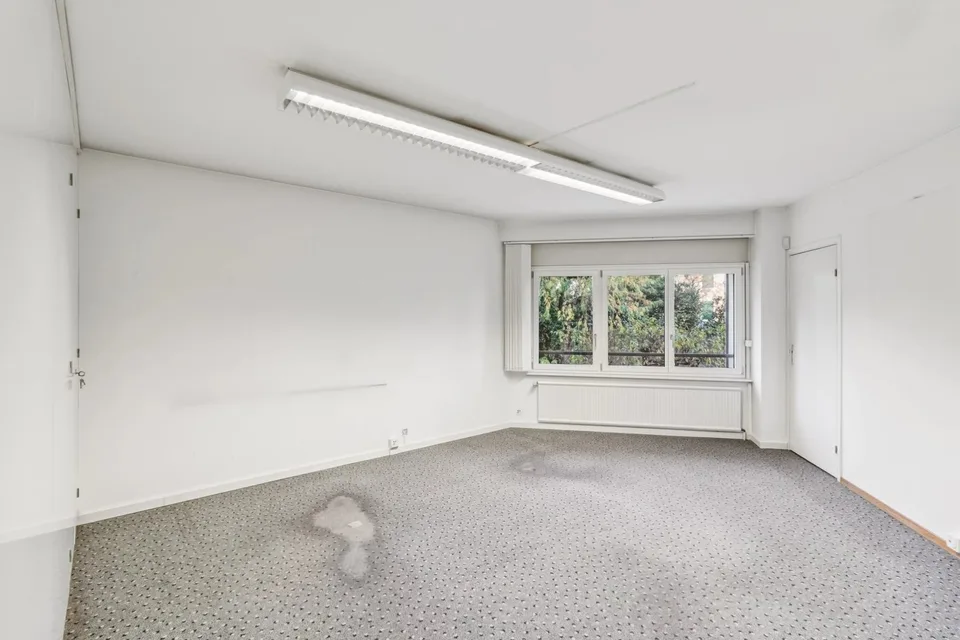 Lokal gewerblich ca. 150,30 m2 im 1. Stock – Foto 8 von 12