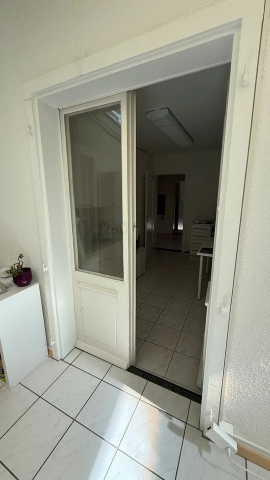 Commercial and sales space at the centrally located Thunstrasse 4 in Konolfingen – photo 11 of 12