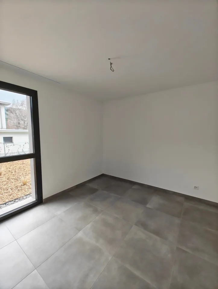 Moderno appartamento 4.5 locali  a Lamone