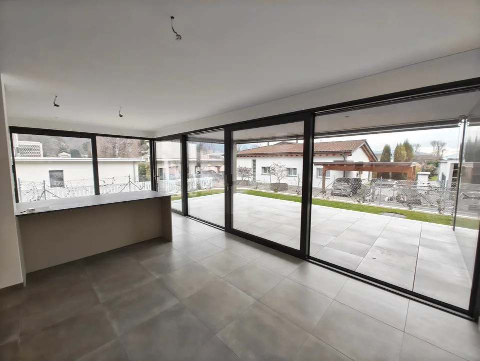 Moderno appartamento 4.5 locali  a Lamone