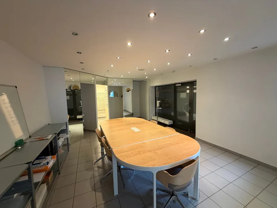 Espace de bureau/commercial charmant au cœur de la vieille ville de Thoune