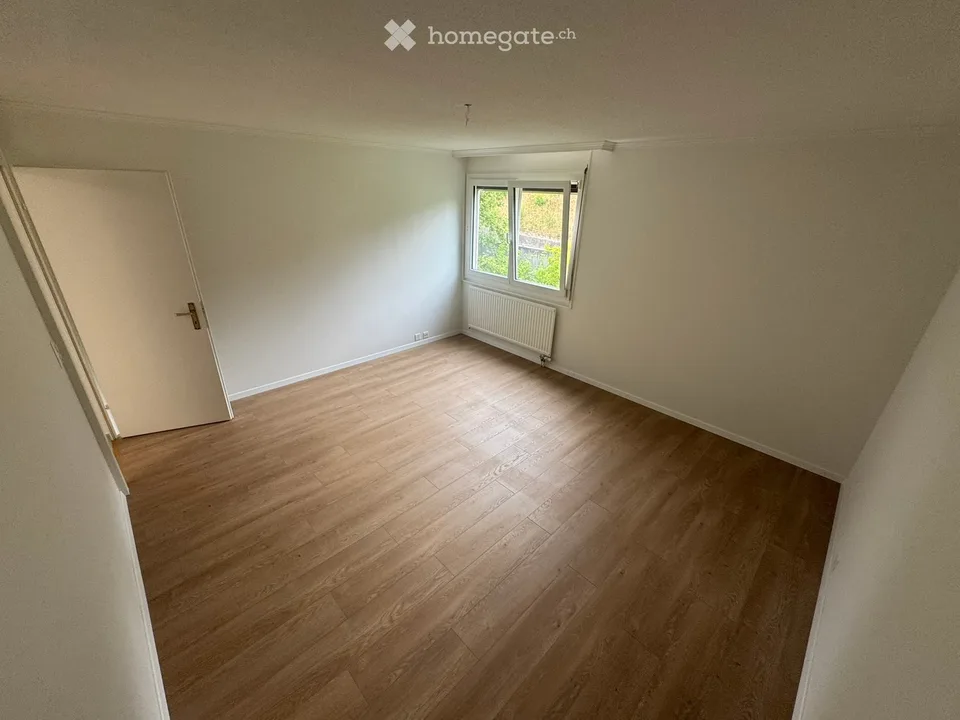 App. 4,5 Zimmer - Balkon mit Seeblick in Lutry