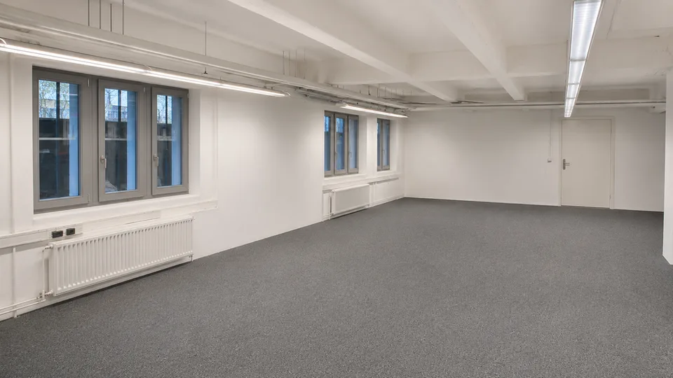 Einzigartige Gewerbehalle mit historischem Charme inkl. Bürofläche