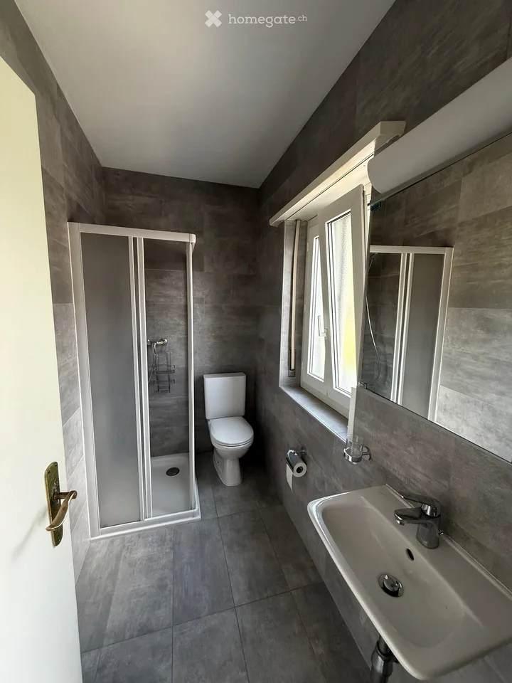 RENT 3-ROOM APARTMENT