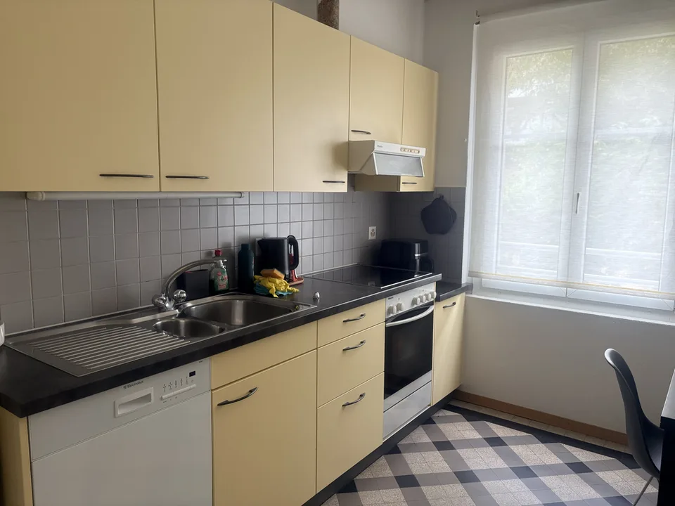 JOLI APPARTEMENT DE 4 PIECES LUMINEUX