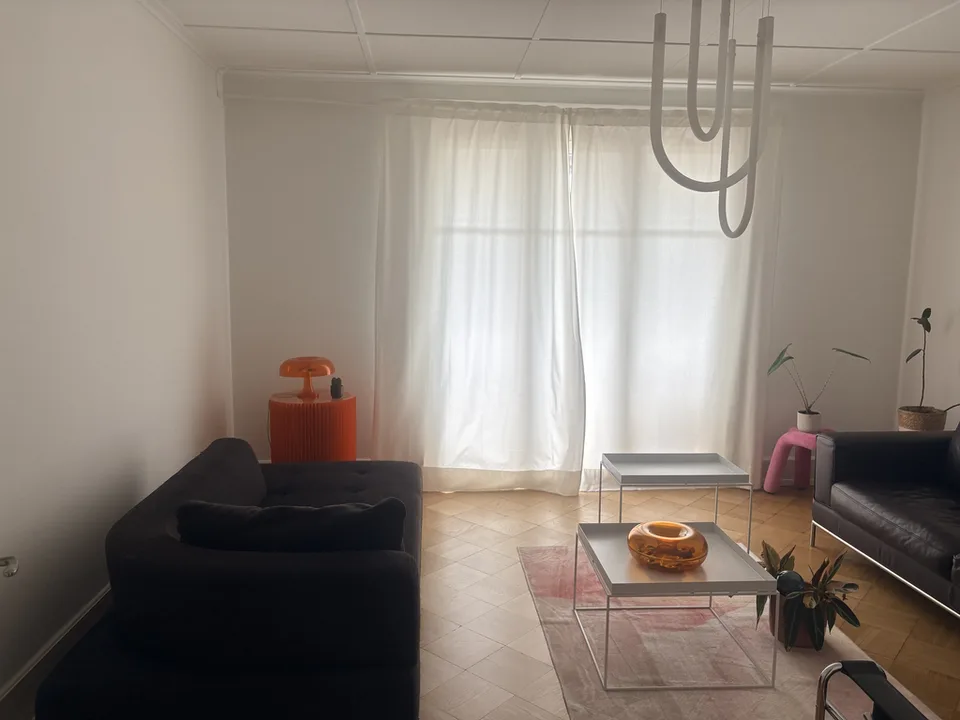 Schönes 4-Zimmer-Apartment hell