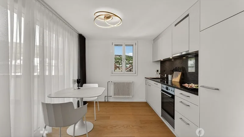 Eklusive möblierte 2.5-Zimmer Attika Wohnung mit Service und Terrasse in Biel – photo 6 sur 16