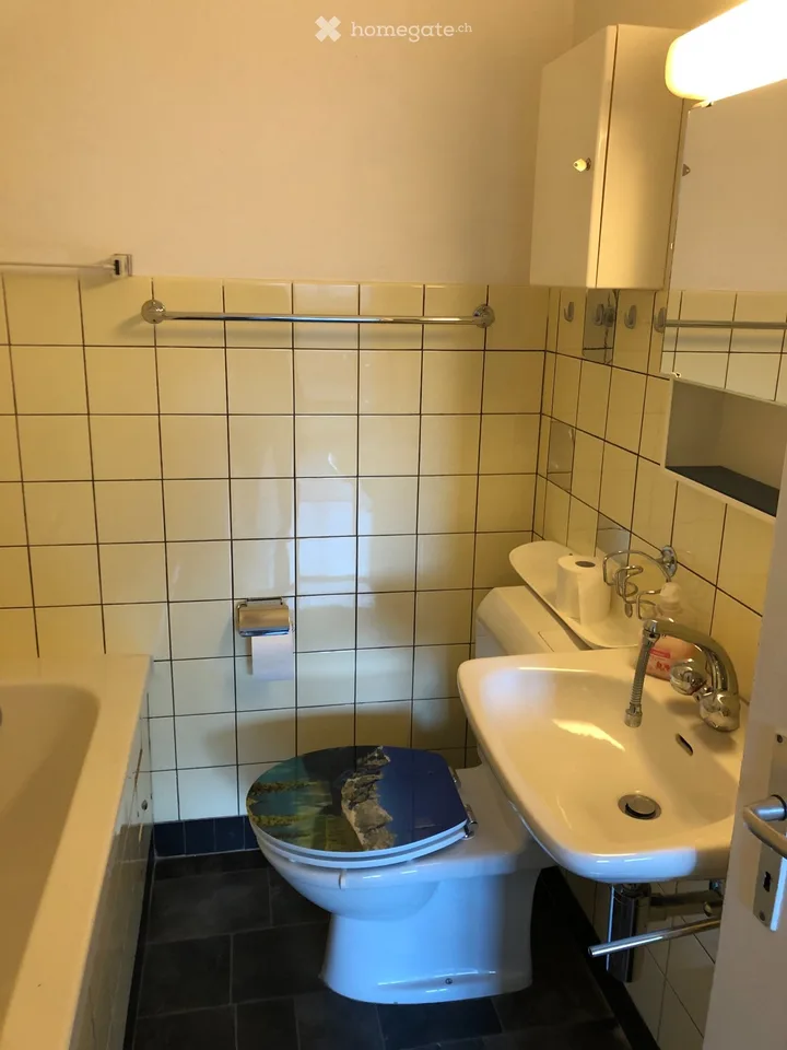 Vier-Zimmer-Wohnung