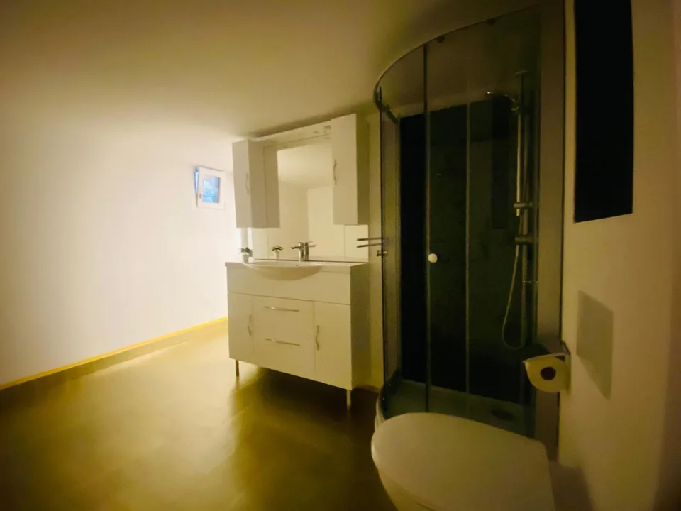 Triemli-Umgebung. Gross & speziell. Hat alles was du brauchst! – Foto 16 von 26