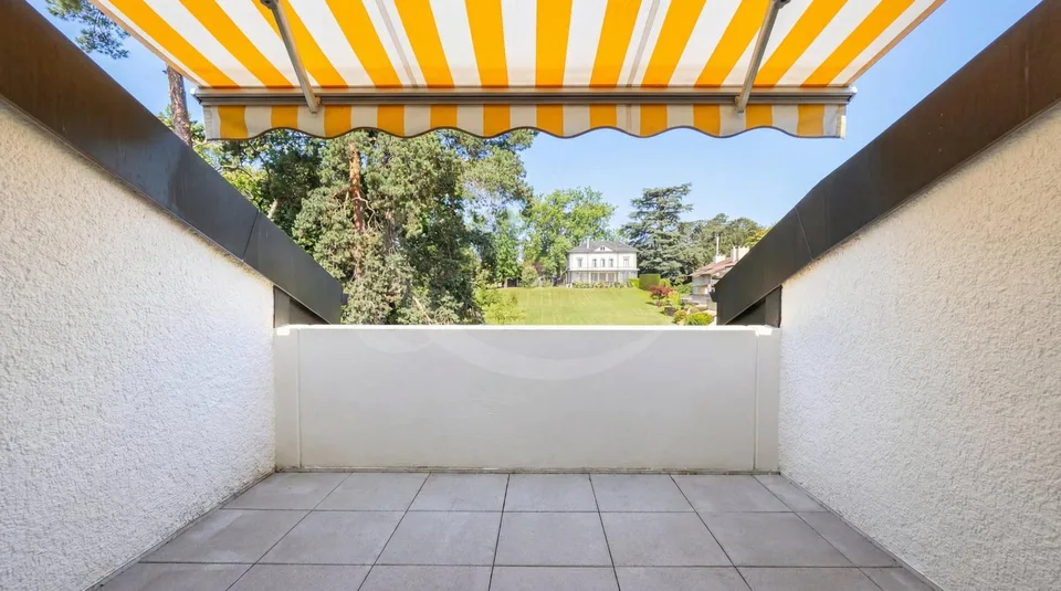Route de Malagnou 231, Geräumige 6-Zimmer-Duplexwohnung