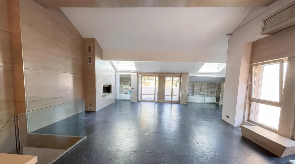 Route de Malagnou 231, Geräumige 6-Zimmer-Duplexwohnung