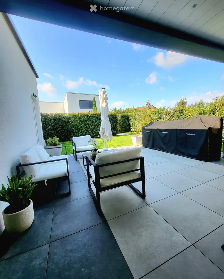 Geräumige moderne 5.5-Zimmer-Villa