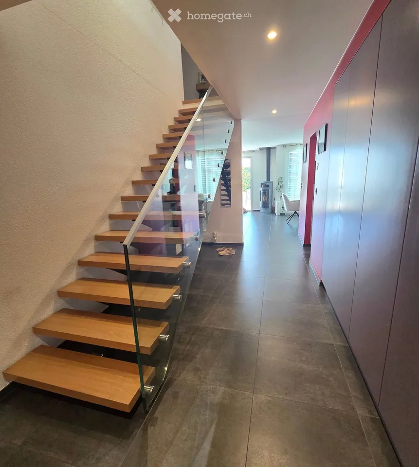 Geräumige moderne 5.5-Zimmer-Villa