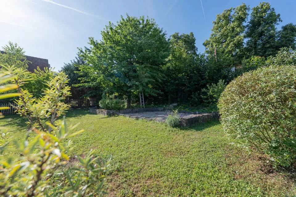 Idillio di giardino sopra Regensdorf – La vostra nuova casa per tutta la famiglia