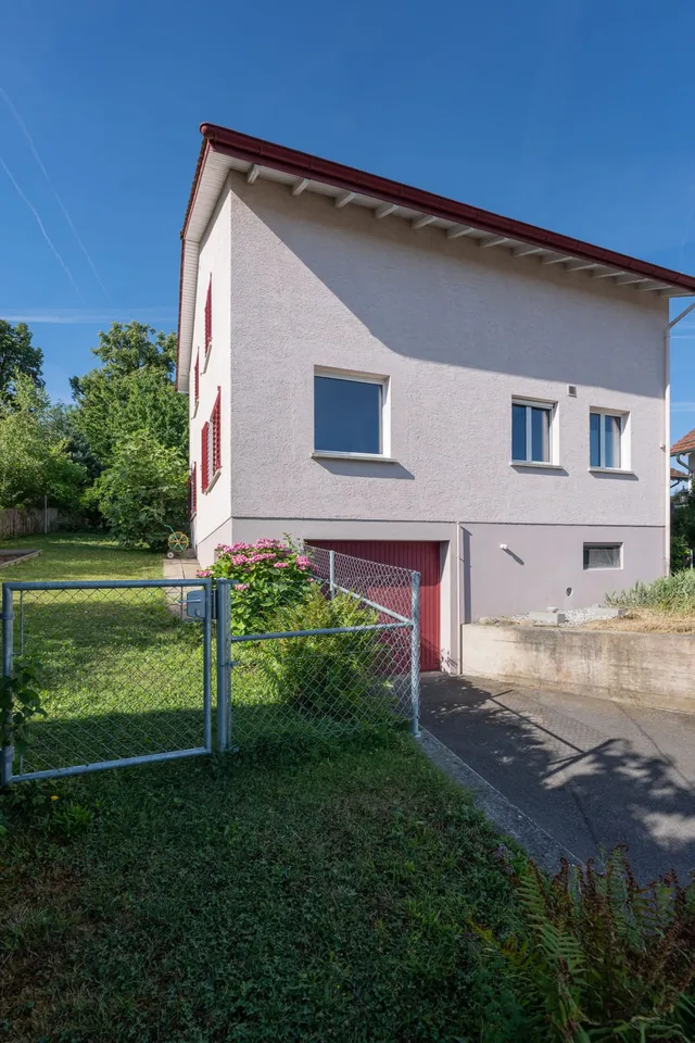 Idillio di giardino sopra Regensdorf – La vostra nuova casa per tutta la famiglia