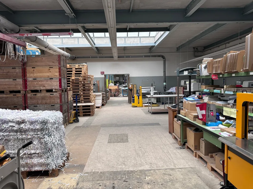 809m2 helle Industrie- & Lagerfläche im Industriegebiet von Hittnau – Foto 15 von 22