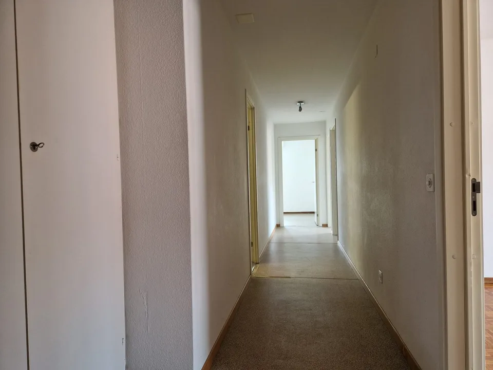 Appartamento luminoso 4.5 locali al 2° piano (senza ascensore) con vista