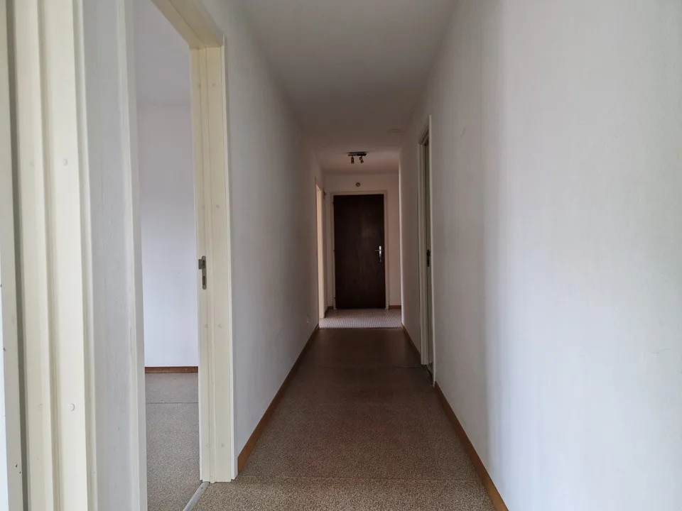 Appartamento luminoso 4.5 locali al 2° piano (senza ascensore) con vista